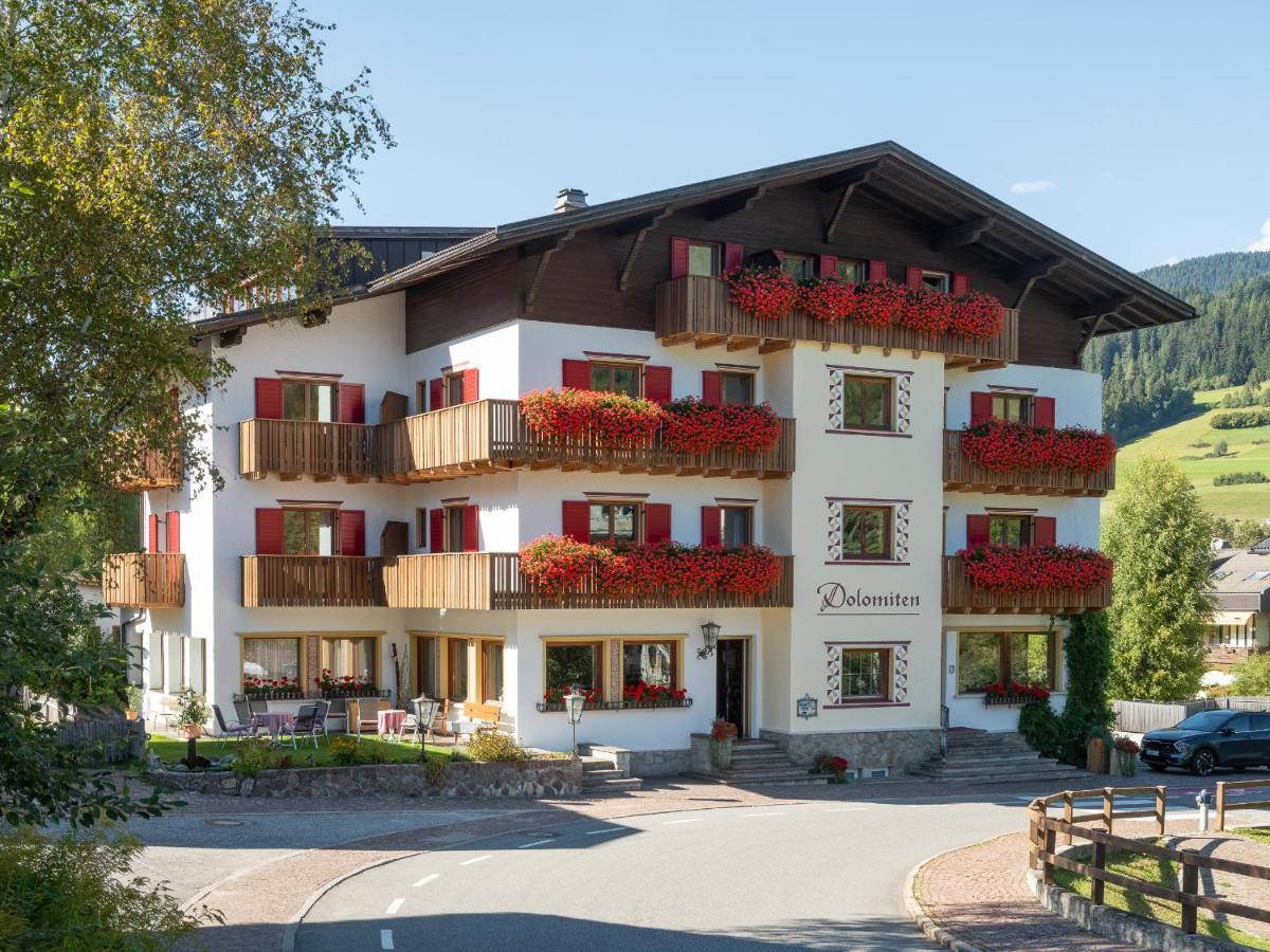 Hotel Dolomiten Monguelfo-Tesido / Welsberg-Taisten Exterior foto