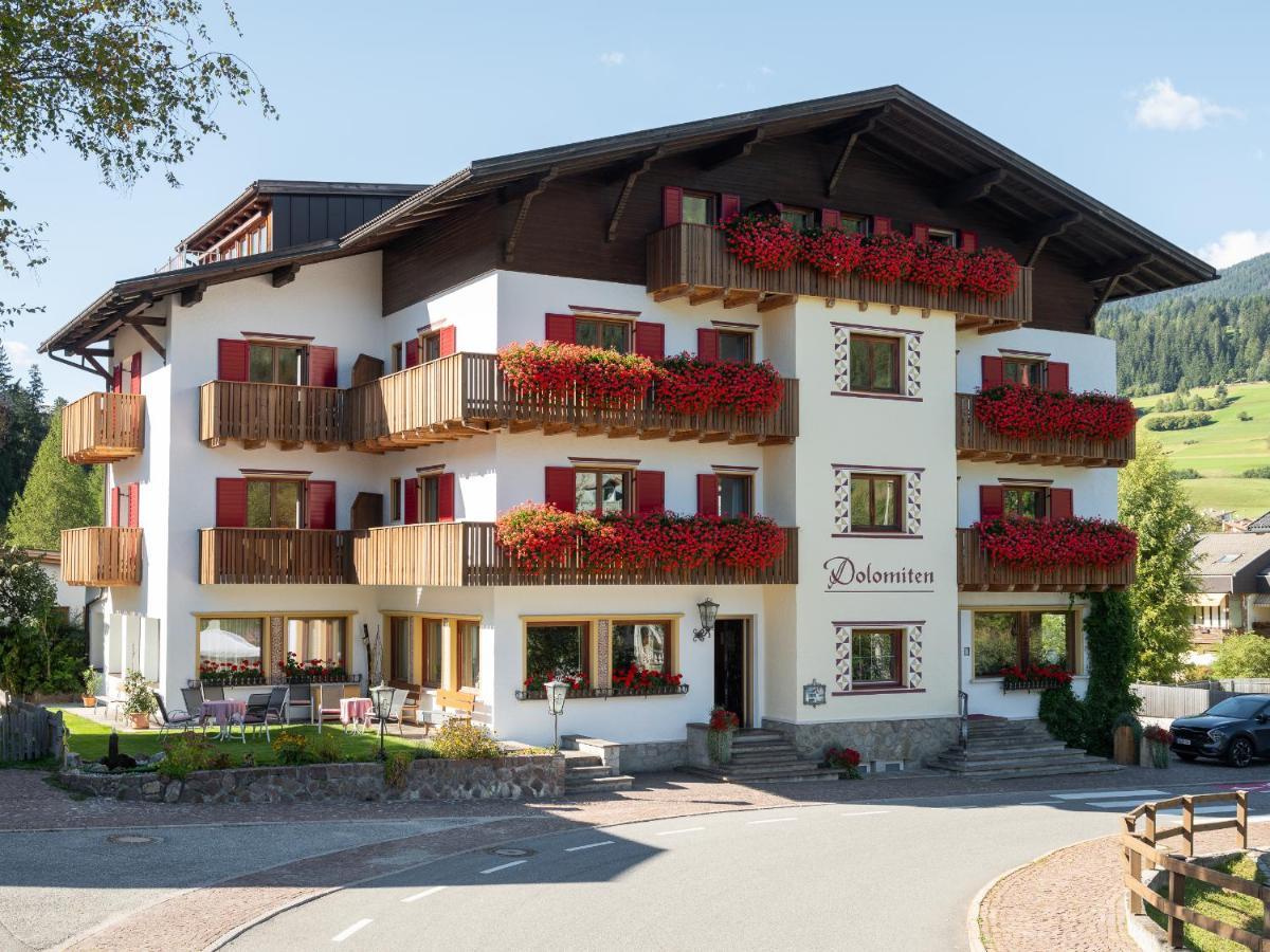Hotel Dolomiten Monguelfo-Tesido / Welsberg-Taisten Exterior foto