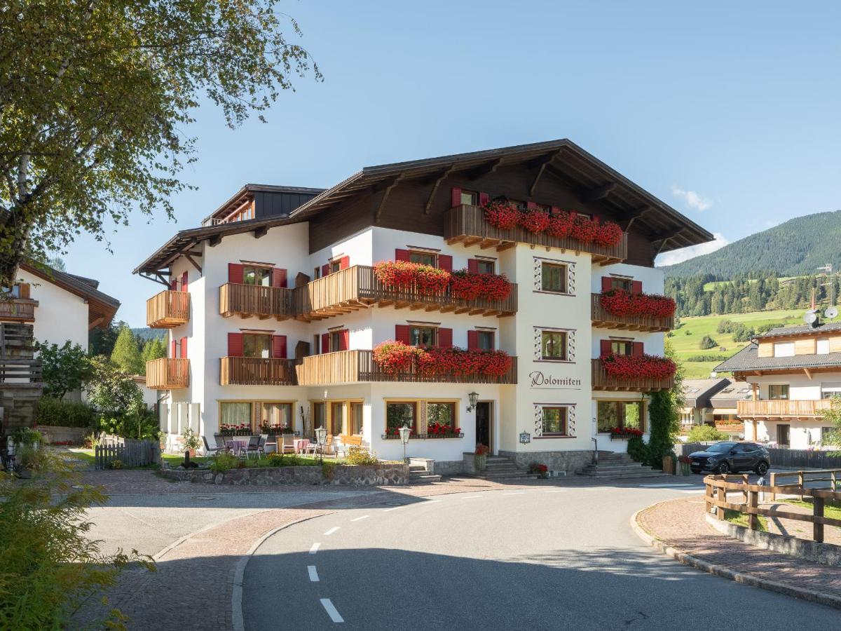 Hotel Dolomiten Monguelfo-Tesido / Welsberg-Taisten Exterior foto